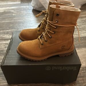 Timberland authentics teddy fleece fold down wheat boots women 7.5 NEW